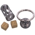 Brelok-z-koscmi-Lionsteel-Acorn-Dice-Brass-DD-OT.jpg