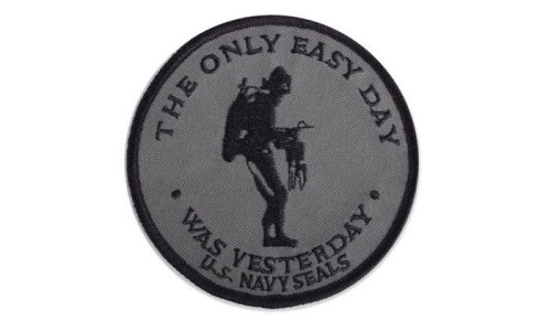 FOSTEX - Naszywka - The-only-easy-day-US-Navy-Seals - Zielony OD-1.jpg
