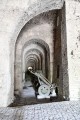 Gjirokastra_miasto_muzeum_biale_miasto_Albania_7.jpg
