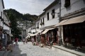 Gjirokastra_miasto_muzeum_biale_miasto_Albania_92.jpg