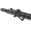33322Chwyt przedni kątowy Leapers UTG Ultra Slim M-LOK czarny-3