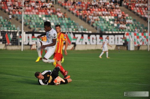 mecz-korona-kielce-zaglebie-sosnowiec-niziciki_2.jpg