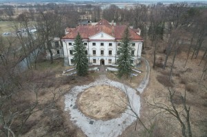 UrbeX - Koniecpol opuszczony i zdewastowany Pałac Konicepolskich