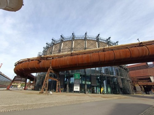 Czechy_Ostrava_Dolne_Vitkowice_Huta_Rudolda_Zwiedzamy_postindustrialny_kolos_GonG_hala_w_zbiorniku_gazu.jpg