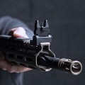 Przeziernik muszka składana Leapers UTG Accu-Sync Spring-loaded AR15 przednia, czarna-5 44602