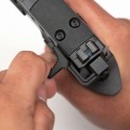 zul_pm_Strike-Industries-Obustronna-raczka-przeladowania-do-pistoletu-Sig-Sauer-P320-Czarna-SI-P320-CH-lentus6.jpg