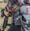 zul_pm_Helikon-Ladownica-na-magazynek-AR15-AK-Competition-Rapid-Carbine-Pouch-R-Shadow-Grey-MO-C01-CD-35-lentus4.jpg