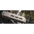 zul_pm_Magpul-Loze-MOE-R-M-LOK-R-Hand-Guard-do-AR15-M4-Mid-Length-Czarny-MAG426-BLK-lentus5.jpg