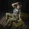 Koszulka M-Tac Comics Drone Girl ciemnooliwkowa-4 52338