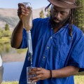 Filtr słomkowy do wody LifeStraw Peak Personal szary-3 60160 