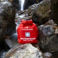 Apteczka wodoszczelna Lifesystems Waterproof First Aid Kit-6 63494 