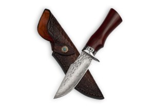Nóż Myśliwski DAMAST N-954A zdobiony skórzany pokrowiec 