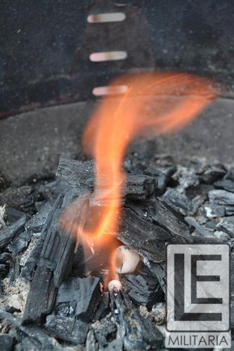 Rozpałka do grilla - atest PZH bezwonny nieszkodliwy paliwo turystyczne napalm grill 