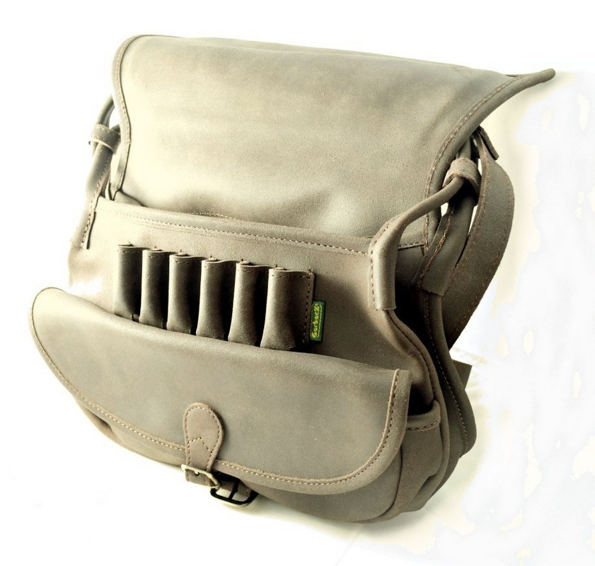 Torba-mysliwska-skorzana-z-wstawka-z-siersci-sarny-zielony-elegancka-listonoszka-raportowka-lentus-militaria