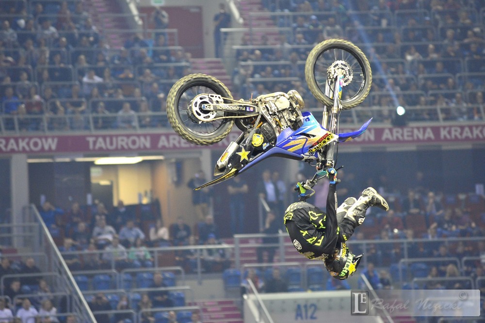 rafal-nizicki-diverse-night-jump-tauron-2017