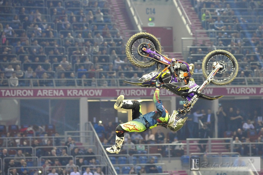 rafal-nizicki-diverse-night-jump-tauron-2017