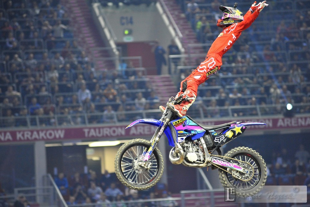 rafal-nizicki-diverse-night-jump-tauron-2017