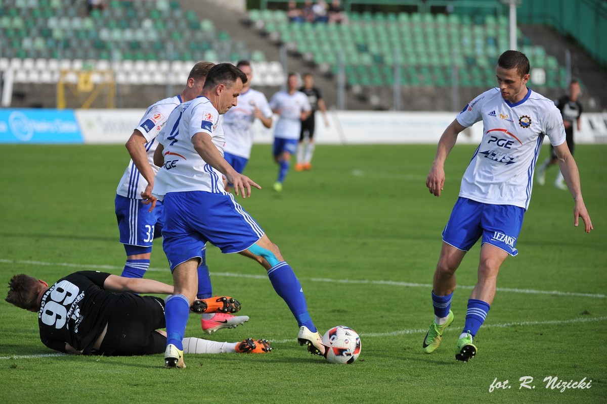 zaglebie-sosnowiec-stal-mieliec-3-1-jat-trick-tomka-nowaka