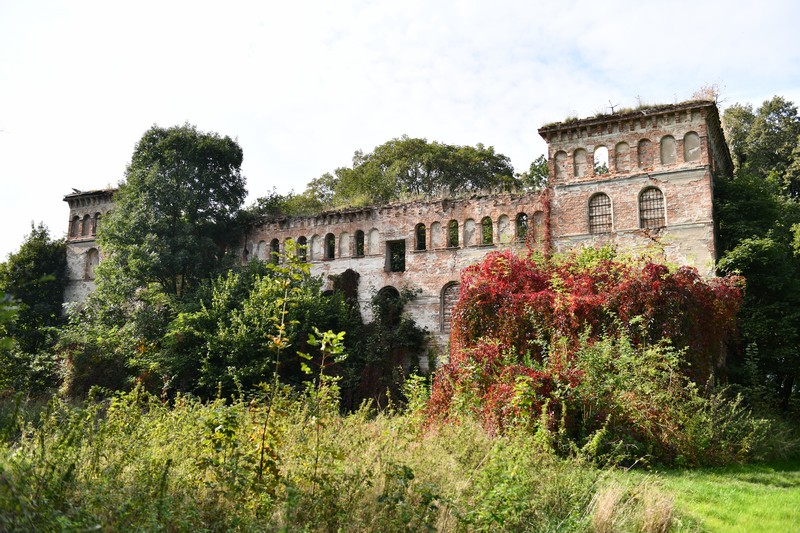 Mlyn_amerykan_kompleks_mlynski_spochlerz_Pisarzowice