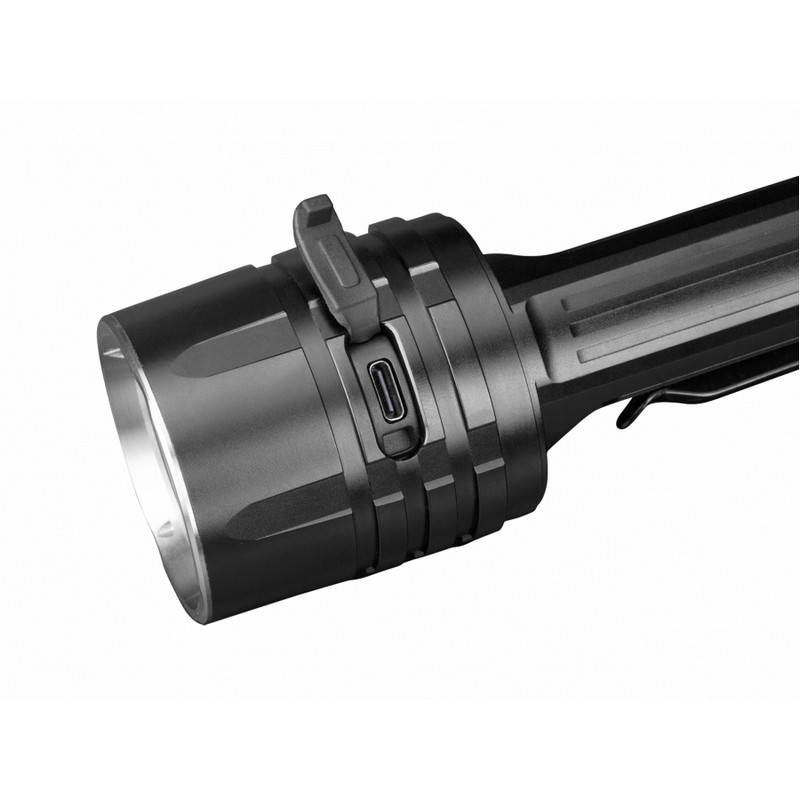 Latarka-diodowa-Fenix-LR35R-1000lumenow-500-metrow-6trybow-lentus-militaria