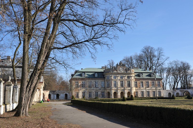 Palac_Dembinskich_w_Szczekocinach