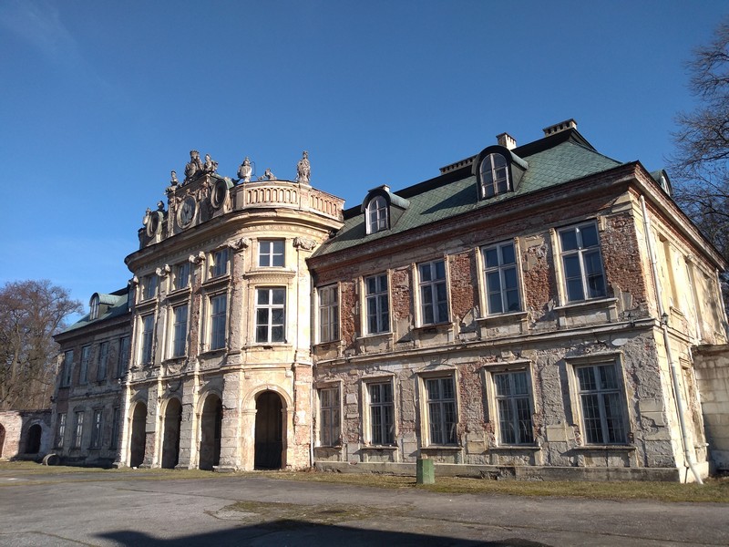 Palac_Dembinskich_w_Szczekocinach