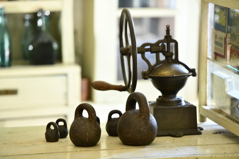 W dawnym sklepie na kieleczcyżnie kettle