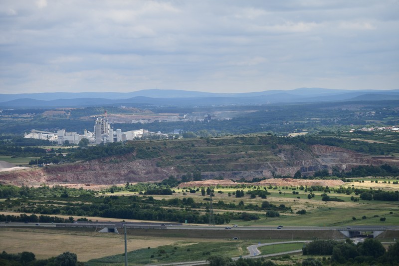 Z punktu widokowego na Morawicę