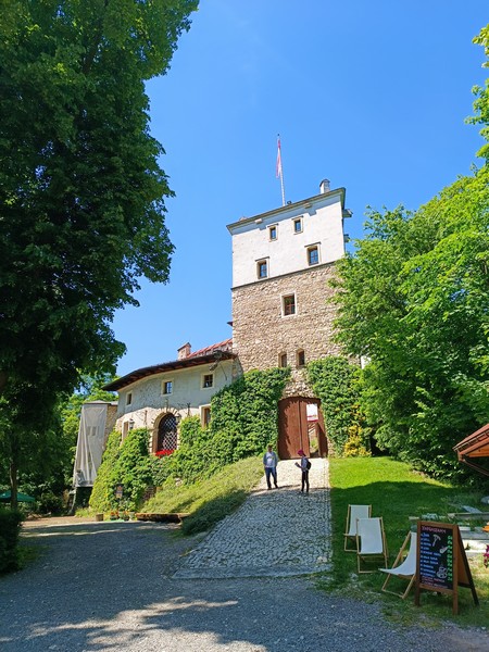 Zamek_Korzkiew_Jura_Krakowsko_Czestochowska