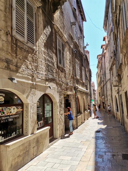 Zwiedzamy_Chorwacje_Split_Stare_Miasto