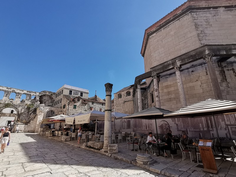 Zwiedzamy_Chorwacje_Split_Stare_Miasto
