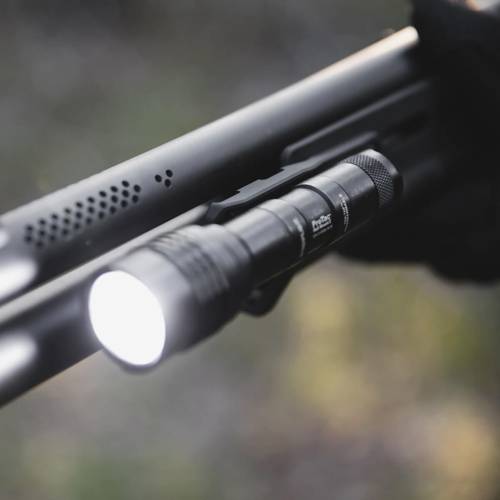zul_pm_Magpul-Uchwyt-na-latarke-M-LOK-R-Extended-Cantilever-Scout-Mount-MAG935-BLK-lentus
